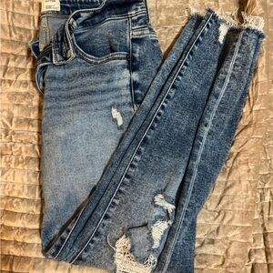 BKE Peyton Distressed Blue Women’s Jeans